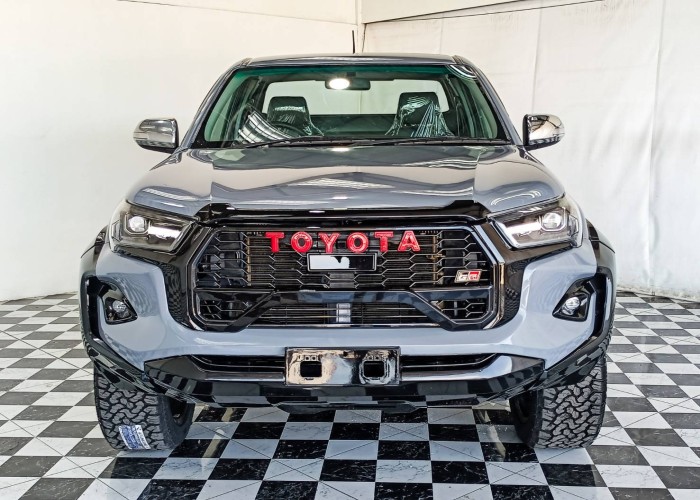 Used 5
                    TOYOTA
                     for Sale Image